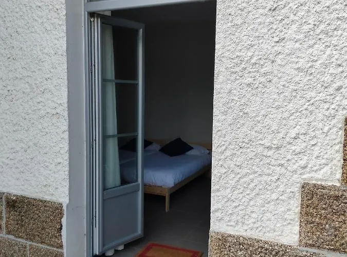 De Cerceda Хостел